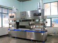Półautomatyczna zastawa stołowa Sugarcan Bagasse Pulp Maszyna do produkcji zastawy stołowej 7000 sztuk / godz
