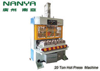 Półautomatyczna maszyna do prasowania na gorąco do formowania przemysłowych opakowań