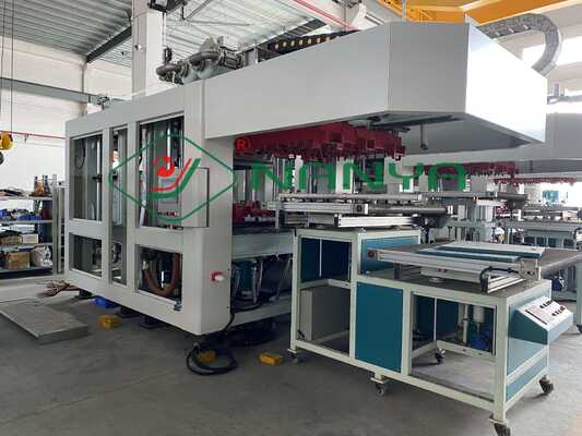 300Kg / H Biodegradowalna zastawa stołowa do formowania masy celulozowej Ciśnienie 40 ton