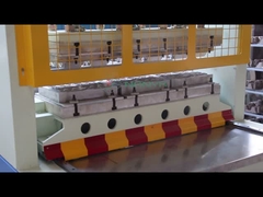 Półautomatyczna maszyna do prasowania na gorąco